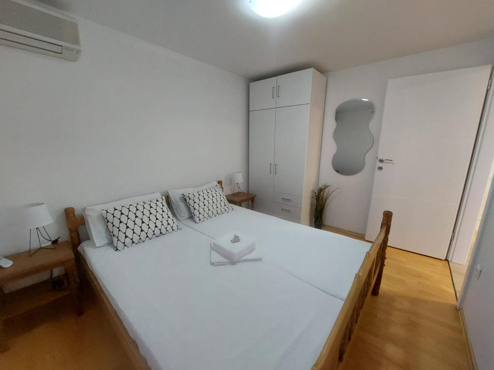 Apartman Luka Klenovica Kültér fotó